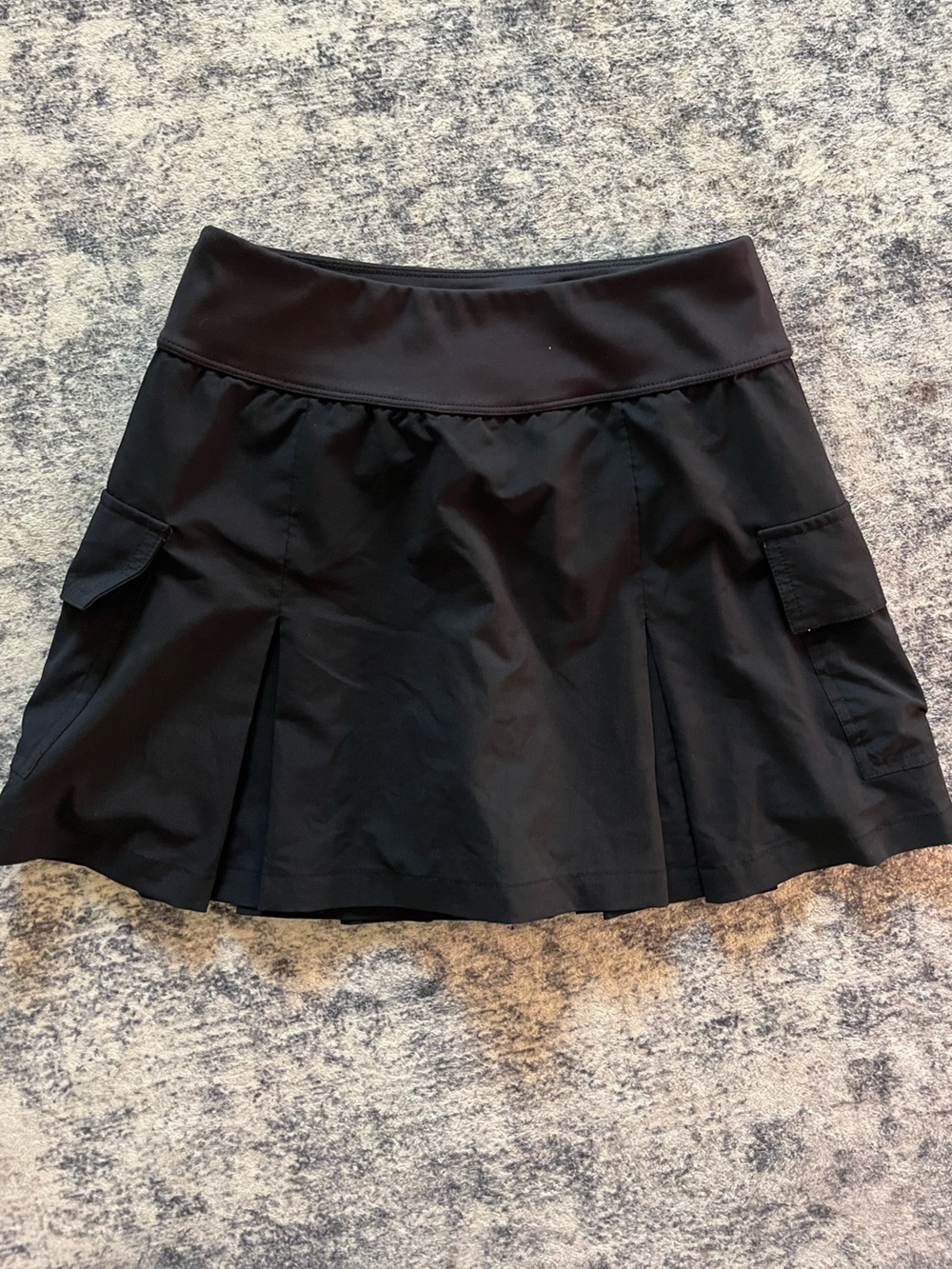 Black Aero Dwntme athletic skirt